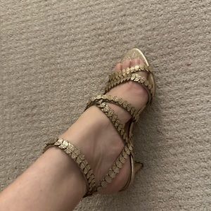 Vince Camuto sandals. 7.5
